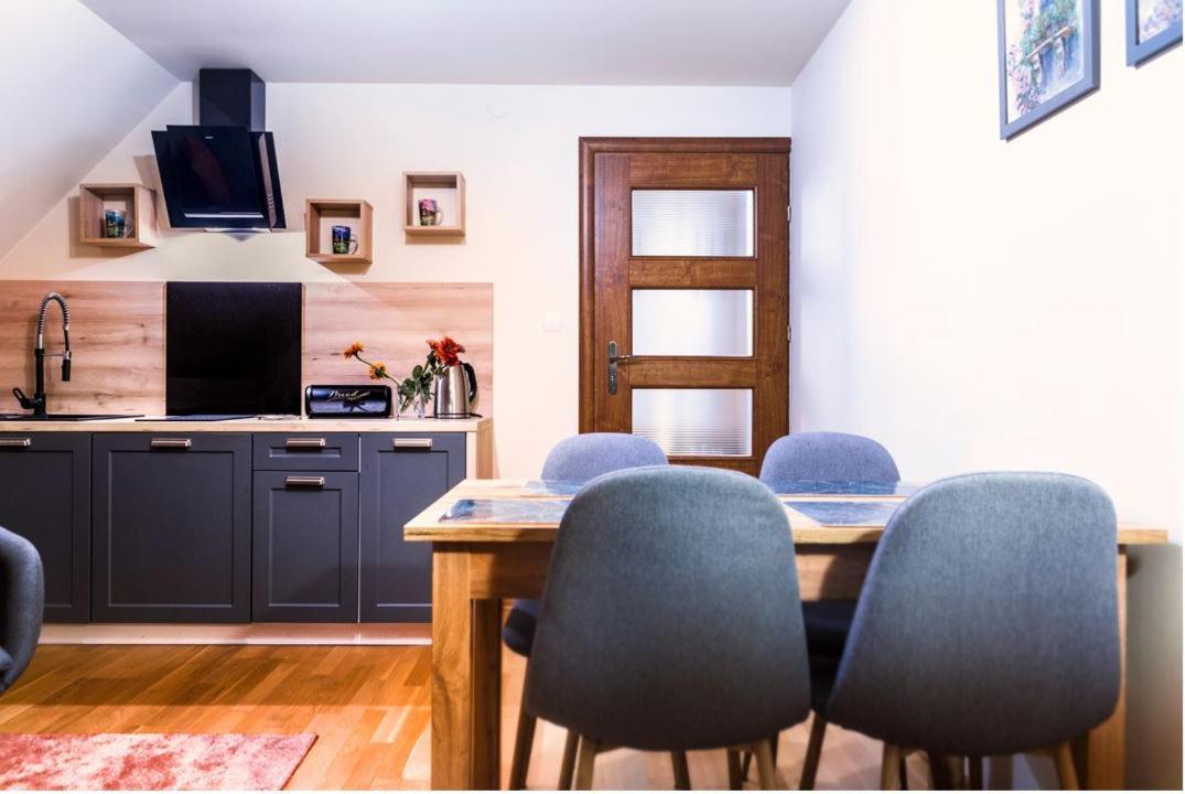 Gory I Doliny Apartment Lapszanka
